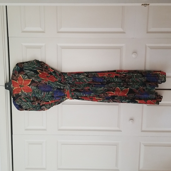 Vintage wrap around dress - Picture 6 of 8